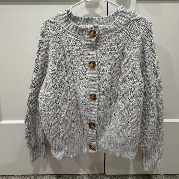 Universal Thread Sweaters - Universal Thread Gray Cable Knit Button Front Cardigan Sweater Small Womens